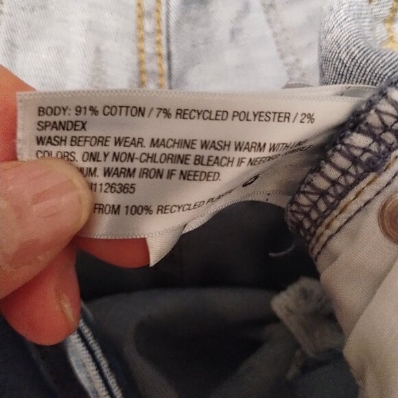 Universal Thread High Rise Midi Shorts Size 12/31 - Picture 6 of 6